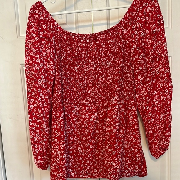 LOFT Red Heart Print Women's Top - Picture 5 of 5